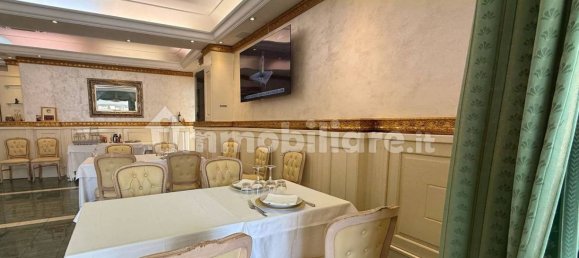 Коммерческая недвижимость 190м² в Фьюмичино, Италия № 333996 8