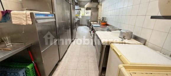 Коммерческая недвижимость 190м² в Фьюмичино, Италия № 333996 23