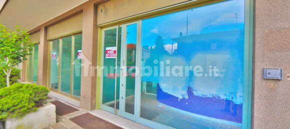 4-Zimmer Gewerbliche Immobilie in Rescaldina, Italy, Nr. 56682 5