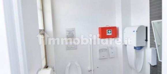 4-Zimmer Gewerbliche Immobilie in Rescaldina, Italy, Nr. 56682 15