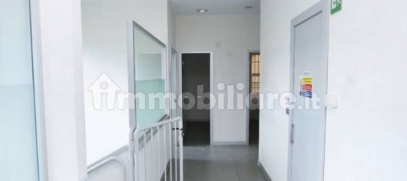4-Zimmer Gewerbliche Immobilie in Rescaldina, Italy, Nr. 56682 13