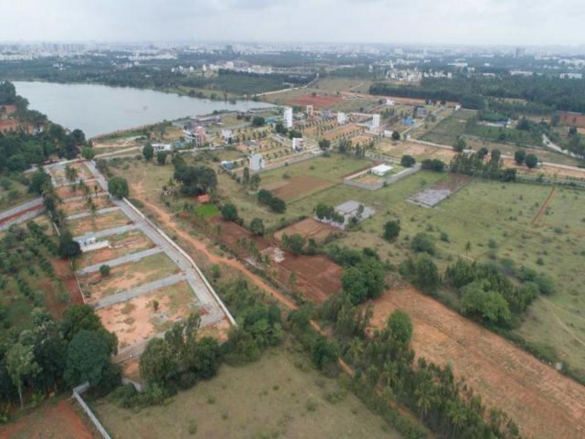  Land in Bangalore, India No. 30608