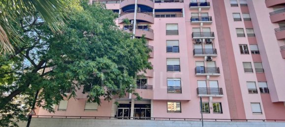 3 Schlafzimmer Wohnung in Lisbon, Portugal, Nr. 238279 27