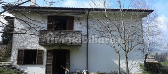 2 bedrooms Villa in Rivergaro, Italy No. 161202 2