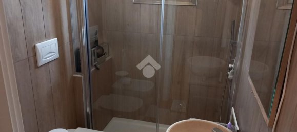 Casa de 4 divisões em Rozzano, Italy N.º 24821 22