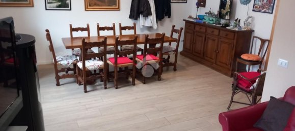 Casa de 4 divisões em Rozzano, Italy N.º 24821 13