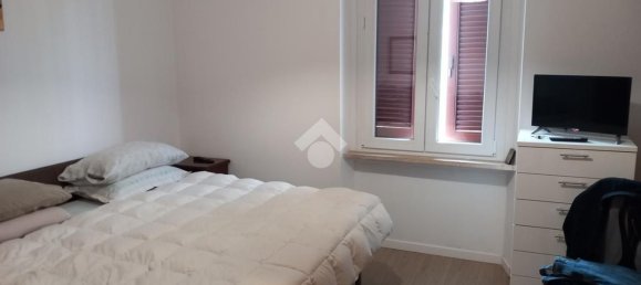 Casa de 4 divisões em Rozzano, Italy N.º 24821 16