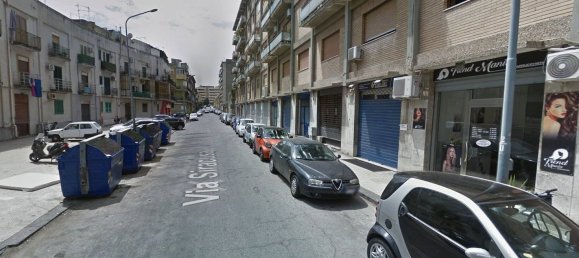 5غرفة عقار تجاري في Messina, Italy رقم 281439 4