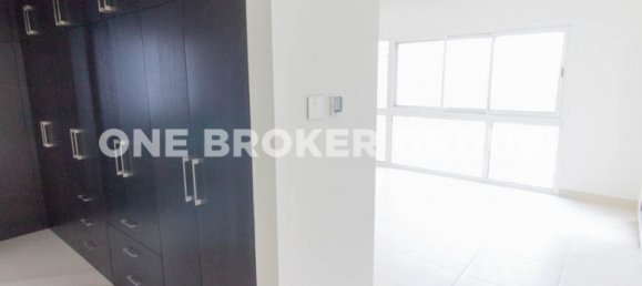 4 Schlafzimmer Villa in Al Barsha, UAE, Nr. 1171 16
