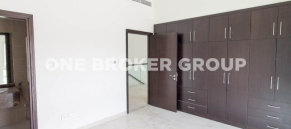 4 Schlafzimmer Villa in Al Barsha, UAE, Nr. 1171 4