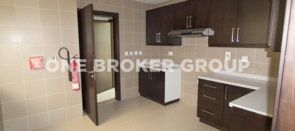 4 Schlafzimmer Villa in Al Barsha, UAE, Nr. 1171 9