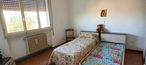 4 rooms Apartment in Fratta Polesine, Italy No. 26242 18
