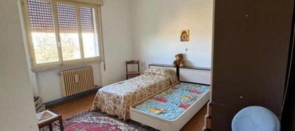 4 rooms Apartment in Fratta Polesine, Italy No. 26242 17