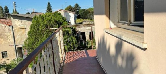 4 rooms Apartment in Fratta Polesine, Italy No. 26242 5