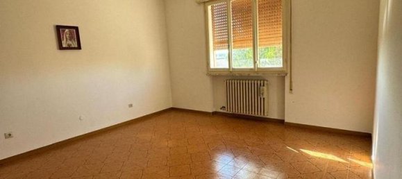 4 rooms Apartment in Fratta Polesine, Italy No. 26242 12