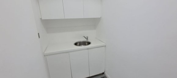 237m² Office in Business Bay, UAE No. 110997 6