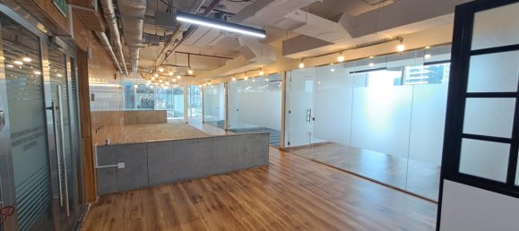 237m² Office in Business Bay, UAE No. 110997 13