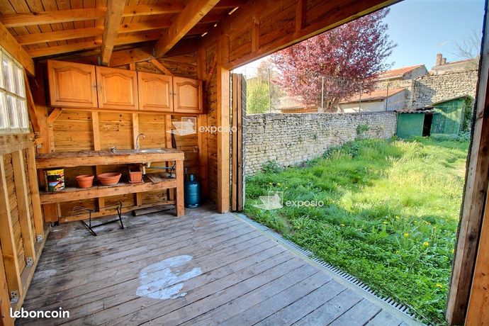 2 غرف نوم منزل في Niort, France رقم 311896