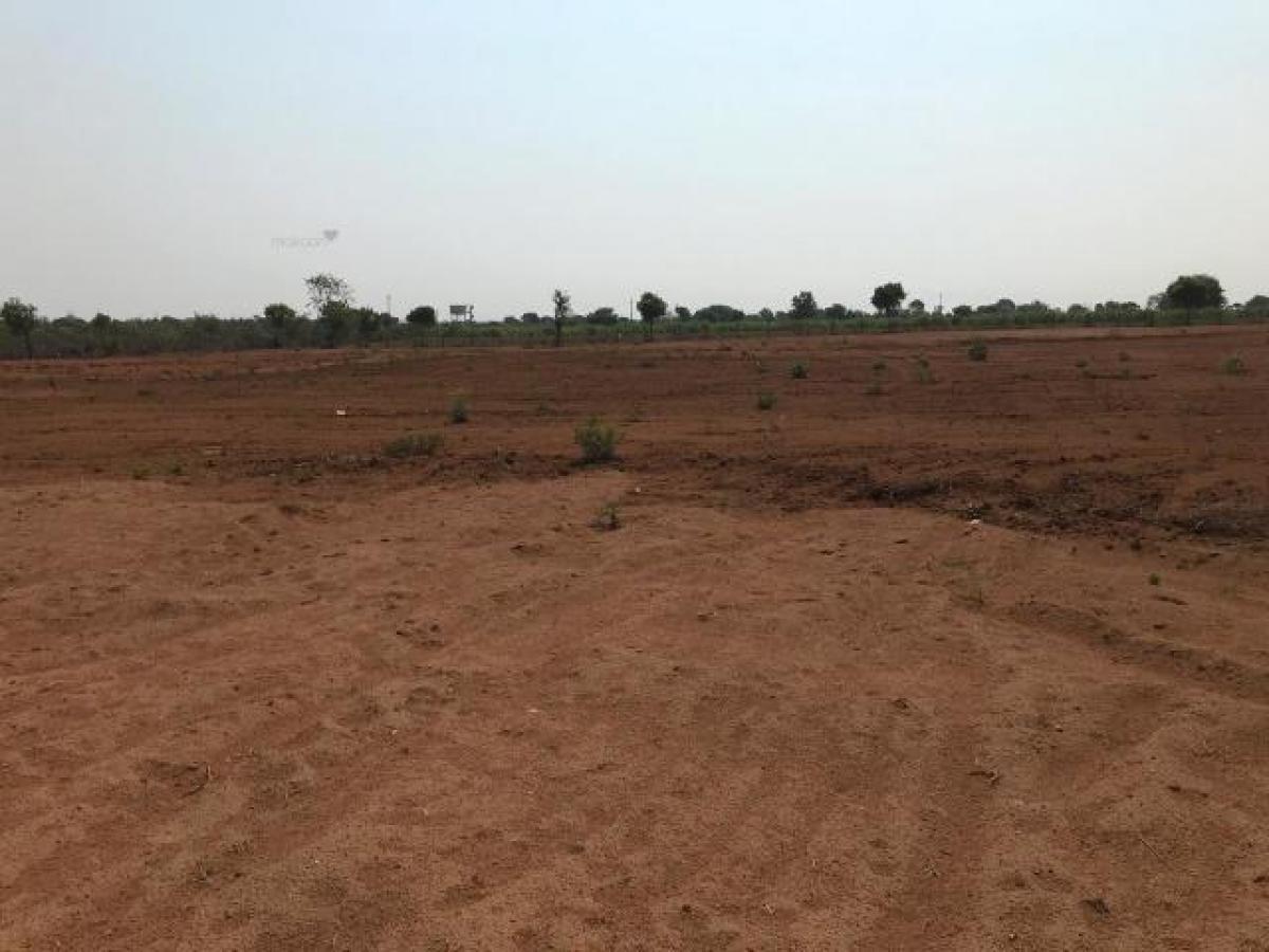  قطعة أرض في Hyderabad, India رقم 36216