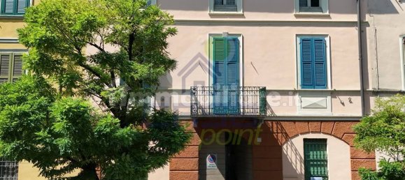 4 bedrooms House in Cremona, Italy No. 259246 32