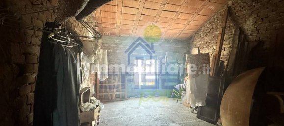 4 bedrooms House in Cremona, Italy No. 259246 27