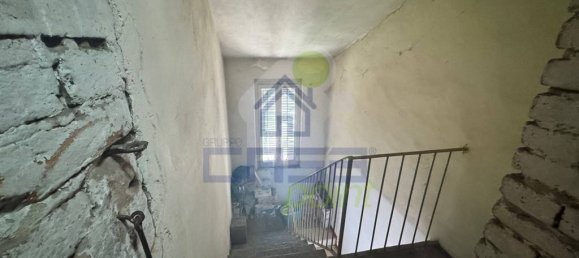 4 bedrooms House in Cremona, Italy No. 259246 25