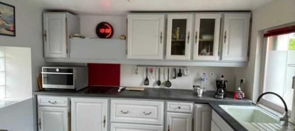 2 bedrooms House in Vernon, France No. 196814 3