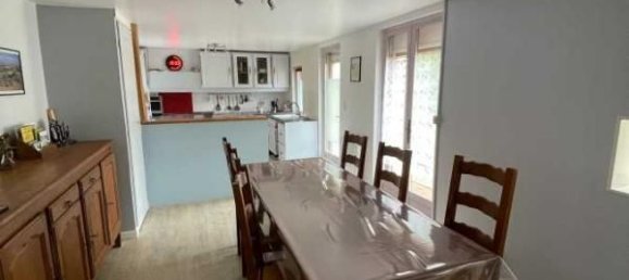 2 bedrooms House in Vernon, France No. 196814 5