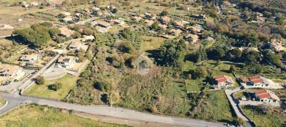 Terrain à Viagrande, Italy No. 336228 3