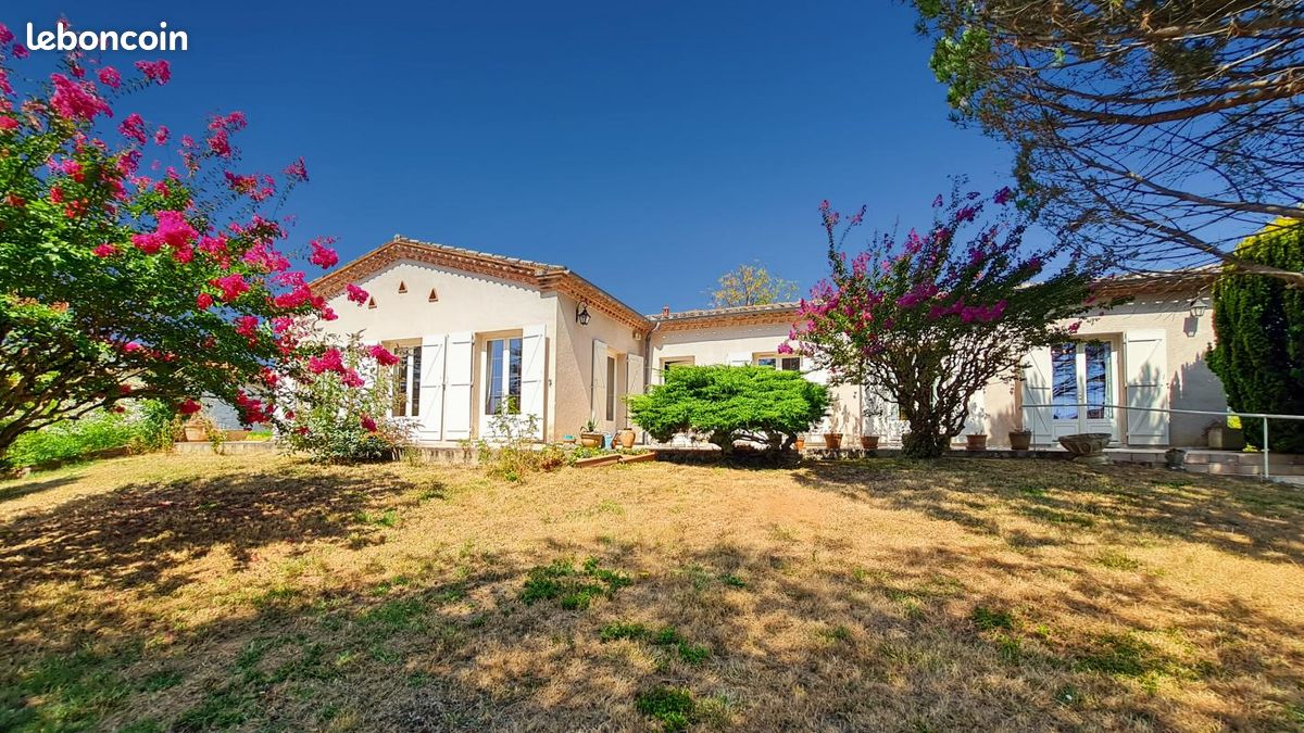 Villa de 4 dormitorios en Foulayronnes, France No. 337152