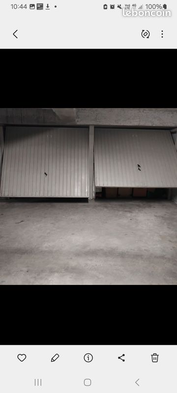 Garage in Rhone, France, Nr. 288814