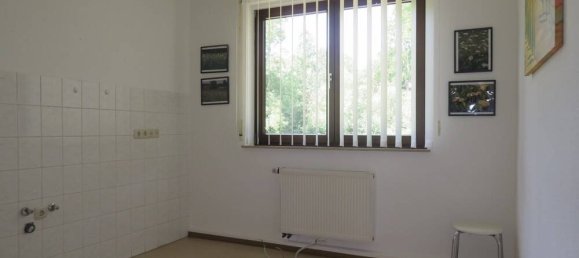 Здание с 8 комнатами в Ильм, Германия № 58656 8