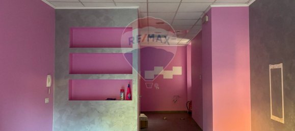 1-Zimmer Gewerbliche Immobilie in Varese, Italy, Nr. 237080 7