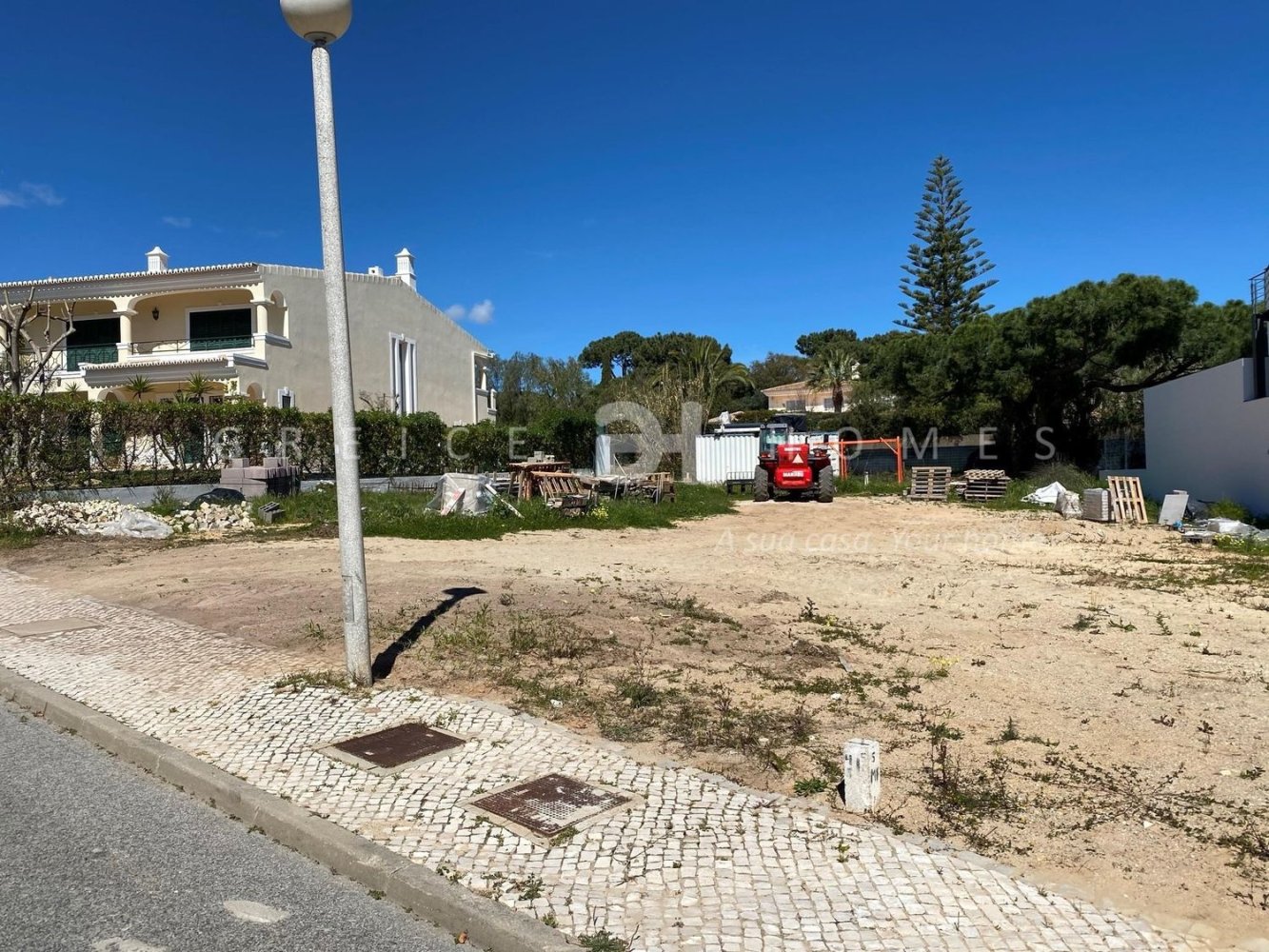 530m² Land in Almancil, Portugal No. 113833