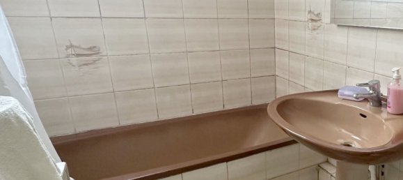 2 bedrooms Apartment in Asnieres-sur-Seine, France No. 180893 7