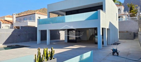 4 Schlafzimmer Haus in Adeje, Spain, Nr. 119069 7