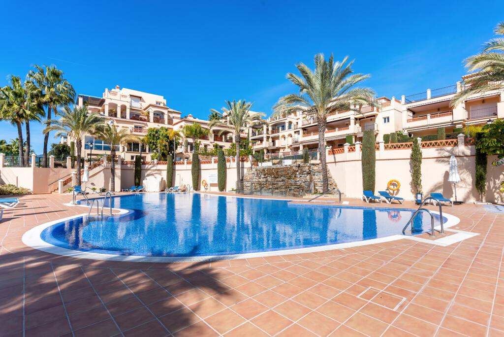 2 bedrooms Apartment in Marbella, Spain No. 56202