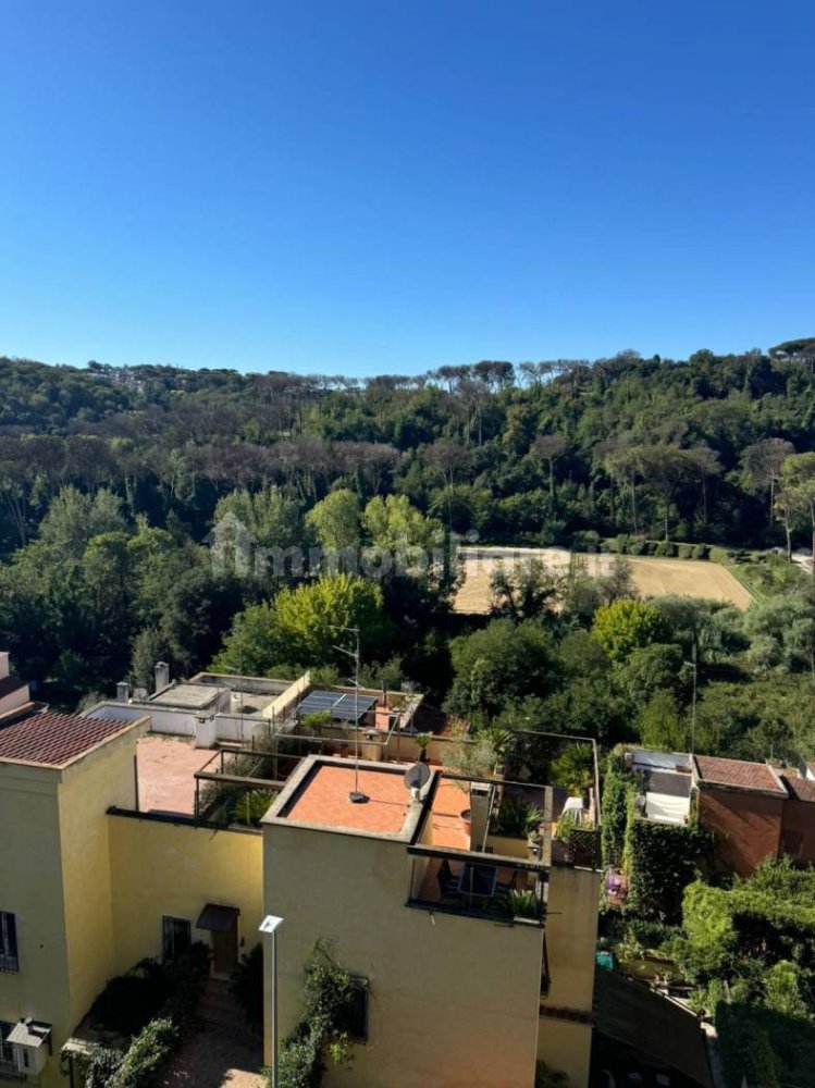 Villa de 2 dormitorios en Rome, Italy No. 350298