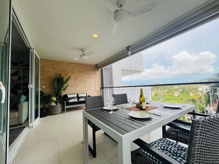 2 bedrooms Condo in Phuket, Thailand No. 82049
