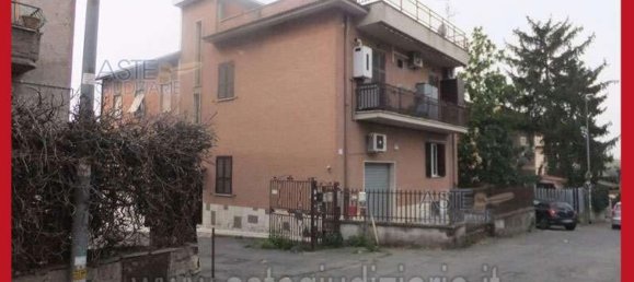 5 bedrooms Apartment in Rome, Italy No. 334074 23