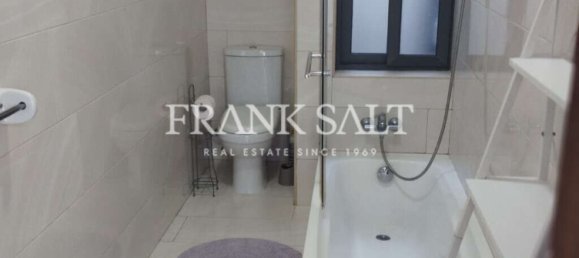 2 bedrooms Penthouse in Tarxien, Malta No. 6281 14