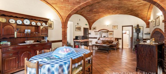 4 bedrooms House in Sinalunga, Italy No. 54151 30