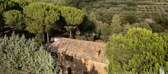 4 bedrooms House in Sinalunga, Italy No. 54151 22