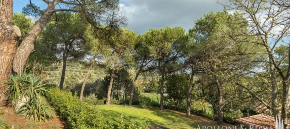 4 bedrooms House in Sinalunga, Italy No. 54151 6