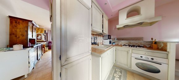 4 rooms House in Porto Sant'Elpidio, Italy No. 70176 8