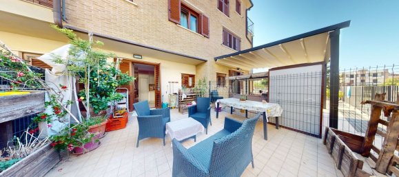 4 rooms House in Porto Sant'Elpidio, Italy No. 70176 7