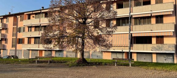 Квартира с 2 комнатами в Лоди Веккьо, Италия № 81013 2