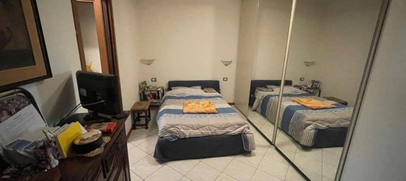 Квартира с 2 комнатами в Лоди Веккьо, Италия № 81013 43