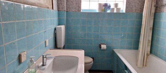 Дом с 5 комнатами в Баден-Вюртемберг, Германия № 11461 7