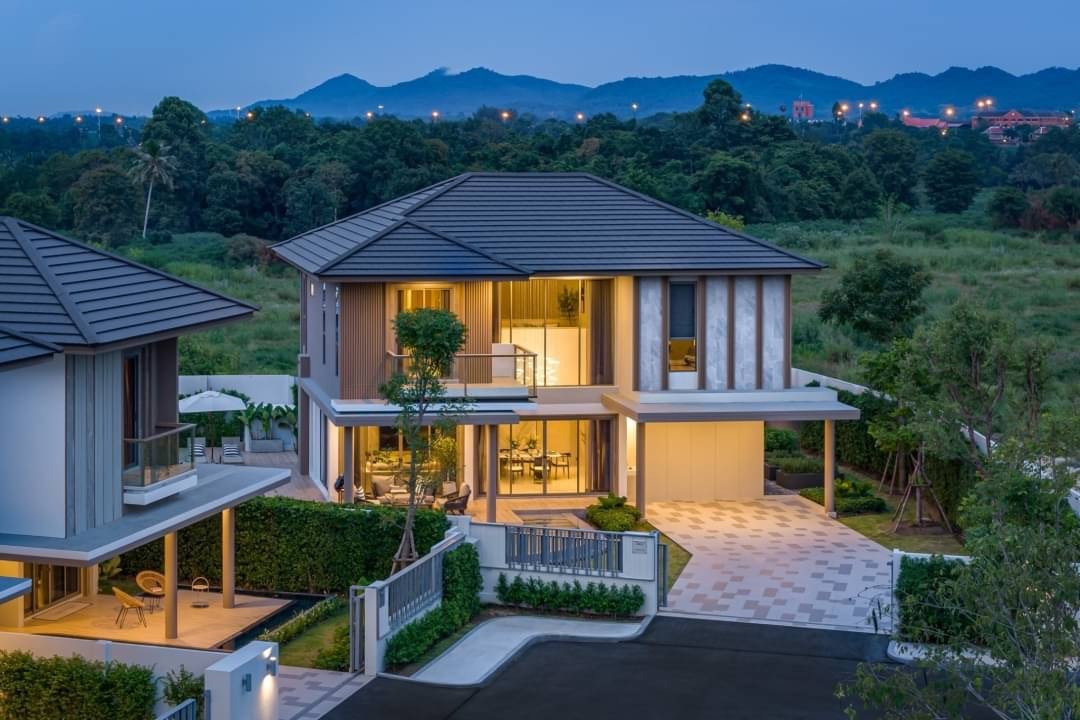 Vivenda T4 em Pattaya, Thailand N.º 33587